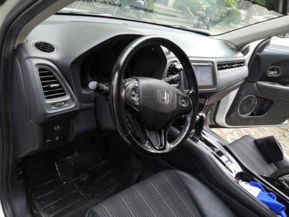 [上海·沪B] 二手本田缤智2015款 1.8L CVT两驱豪华型