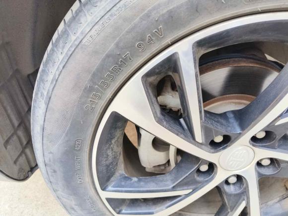 [济南·鲁A] 二手奔腾奔腾X402019款 1.6L 自动豪华型 国VI