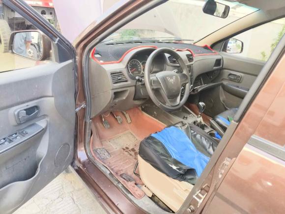 [宁波·豫P] 二手五菱汽车五菱宏光2015款 1.5L S 基本型国V