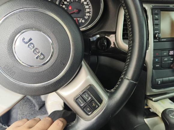 [杭州·浙A] 二手Jeep大切诺基2013款 3.6L 舒适版