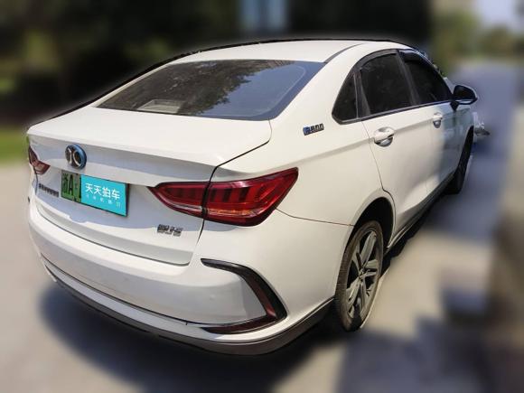 [杭州·浙A] 二手北京汽车北京EU52018款 R500 智风版