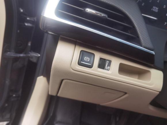 [金华·浙G] 二手凯迪拉克凯迪拉克CT62016款 28T 时尚型