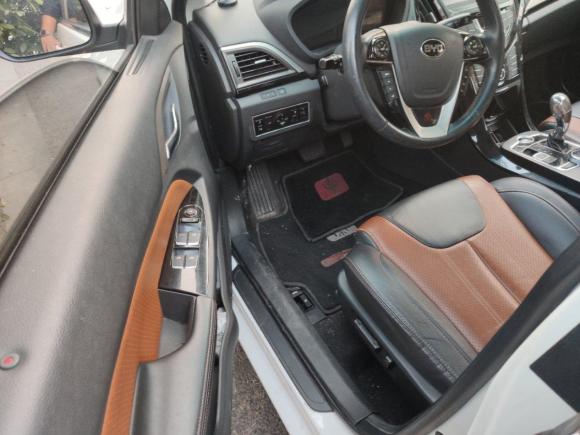 [南昌·赣F] 二手比亚迪秦新能源2015款 1.5T 双冠旗舰版