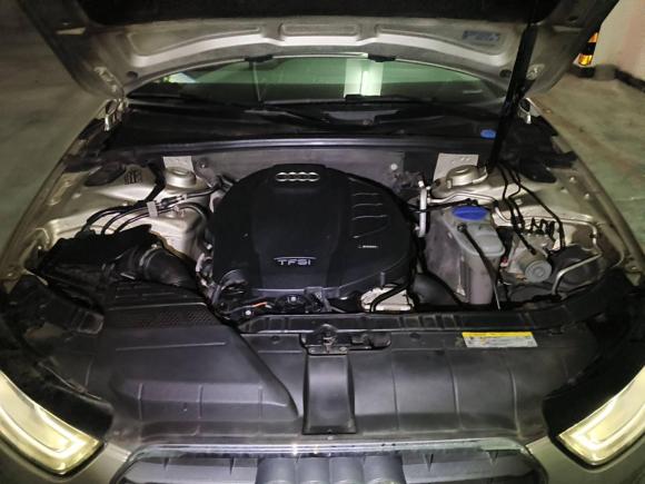 [济南·鲁A] 二手奥迪奥迪A4L2015款 45 TFSI quattro个性运动型