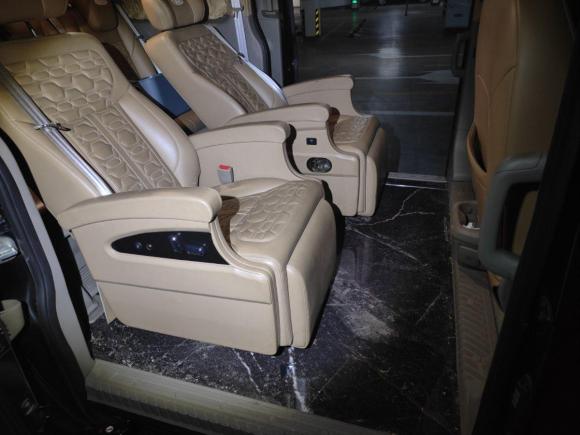 [南昌·赣A] 二手福特途睿欧2017款 2.0T 自动精英版