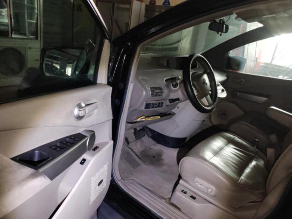 [广州·粤A] 二手日产贵士2005款 3.5L