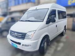 [宁波·浙B] 上汽大通MAXUS新途V802021款 2.0T 手动经典傲运通短轴中顶5/6座