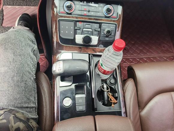 [合肥·皖A] 二手奥迪奥迪A82013款 A8L 30 FSI 舒适型
