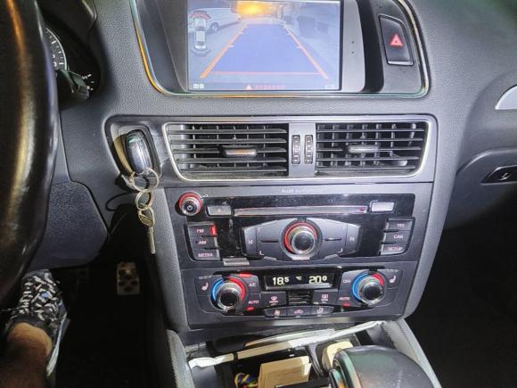 [深圳·粤B] 二手奥迪奥迪Q52015款 40 TFSI 技术型