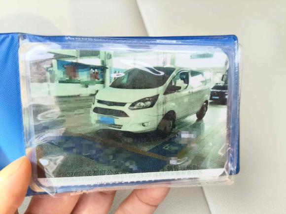 [成都·川G] 二手福特全顺2019款 2.0T柴油商旅型短轴低顶9座国VI