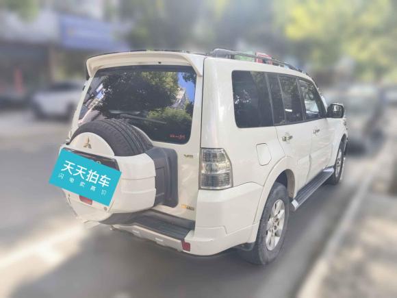 [苏州·苏U] 二手三菱帕杰罗2011款 3.0L 精英版