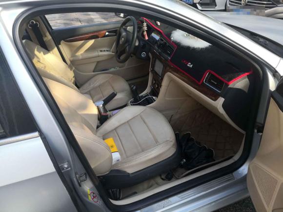 [上海·豫A] 二手大众朗逸2013款 1.6L 手动舒适版