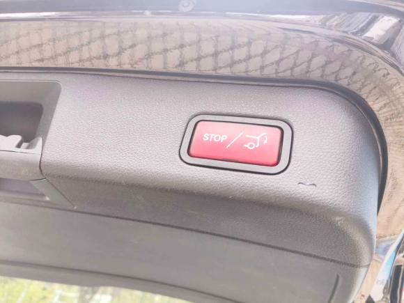 [上海·沪E] 二手奔驰奔驰GLE2015款 GLE 320 4MATIC