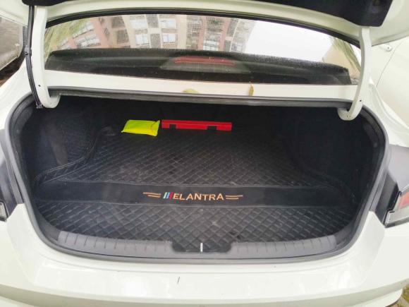 [武汉·鄂A] 二手现代伊兰特2021款 1.5L CVT GLX精英版