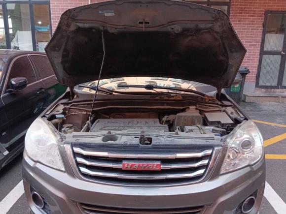 [南京·苏A] 二手哈弗哈弗H62013款 升级版 1.5T 手动两驱精英型