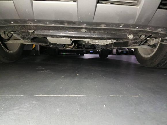 [深圳·粤B] 二手雪佛兰科帕奇2014款 2.4L 两驱城市版 7座