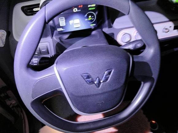 [深圳·粤B] 二手五菱汽车宏光MINIEV2021款 马卡龙时尚款 磷酸铁锂