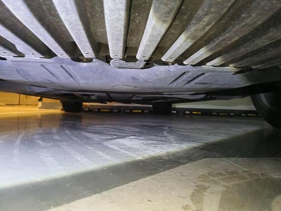 [宁波·浙B] 二手奔驰奔驰E级2016款 E 300 L 运动豪华型