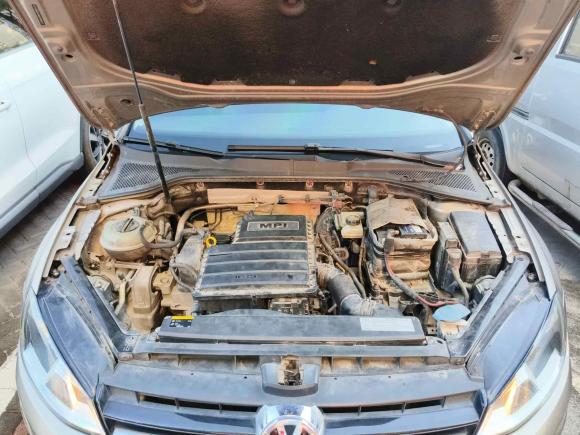 [深圳·粤B] 二手大众高尔夫2014款 1.6L 自动舒适型