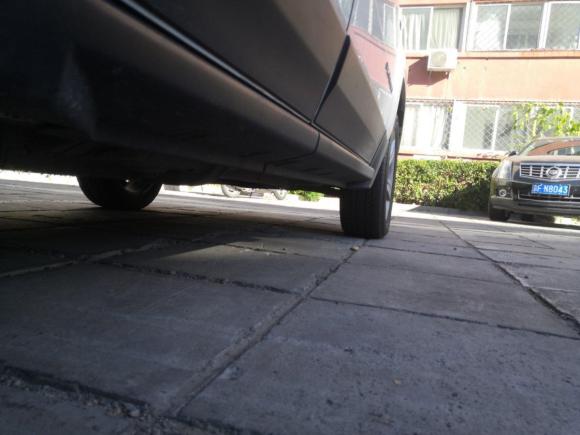 [北京·京N] 二手Jeep自由客2012款 2.4 运动版