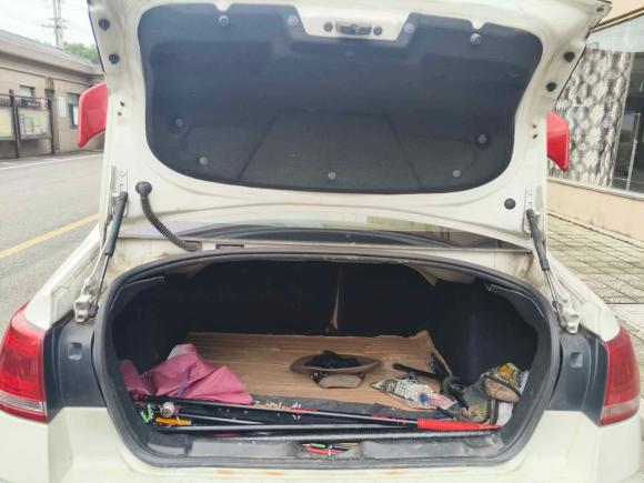 [宁波·浙B] 二手雪铁龙世嘉2013款 三厢 1.6L 自动品尚型