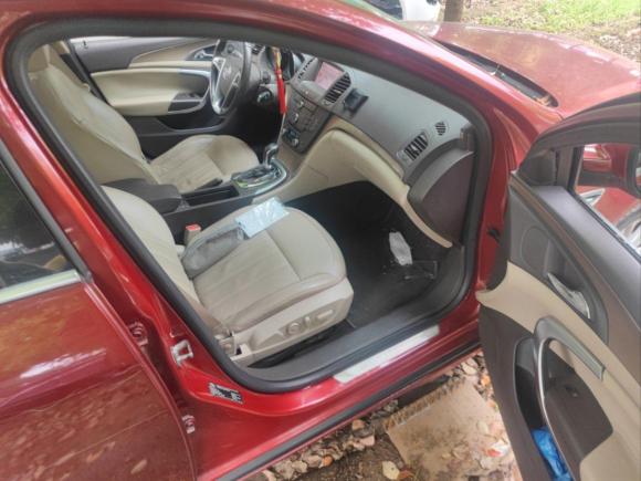 [上海·浙C] 二手别克君威2011款 2.4L SIDI精英版