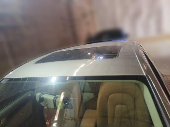 [上海·沪E] 二手奥迪奥迪A4L2011款 2.0 TFSI 舒适型