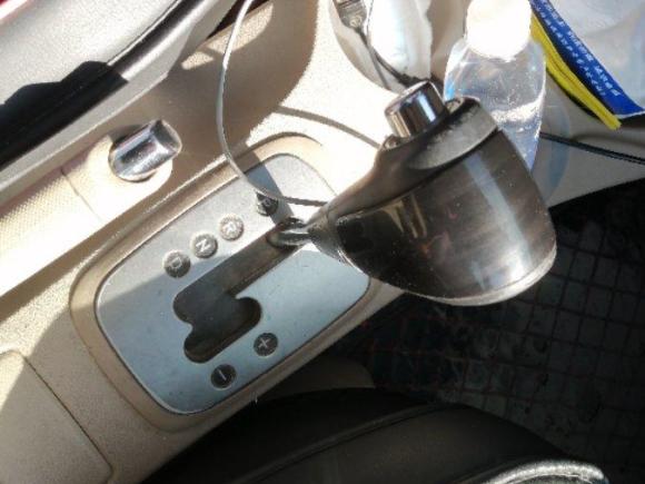 [杭州·沪C] 二手起亚狮跑2013款 2.0L 自动两驱版GL