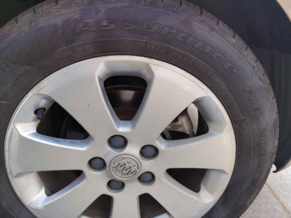 [杭州·浙A] 二手别克君威2012款 2.0L 豪华版