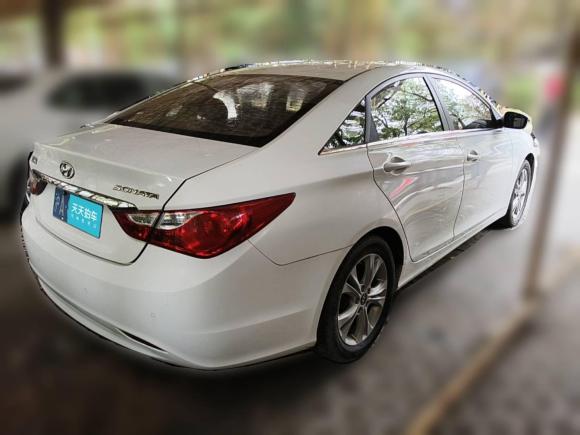 [上海·沪A] 二手现代索纳塔2013款 2.0L 自动领先版