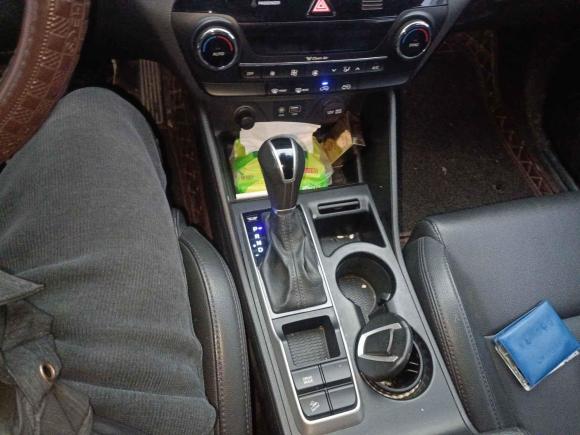 [合肥·皖A] 二手现代途胜2015款 1.6T 双离合两驱智能型