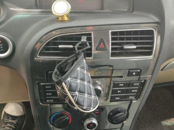 [西安·陕A] 二手中华中华V52012款 1.6L 手动豪华型