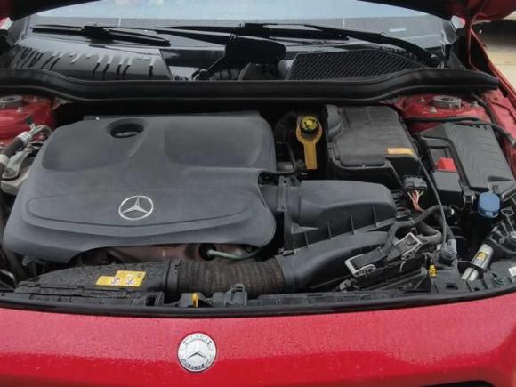 [无锡·苏B] 二手奔驰奔驰GLA2016款 GLA 200 时尚型