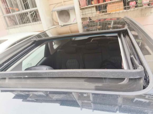 [成都·川G] 二手红旗红旗HS52022款 改款 2.0T 智联旗享版