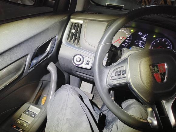 [杭州·陕A] 二手荣威荣威i62017款 20T 手动豪华版