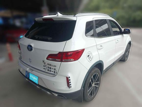 [苏州·闽D] 二手奔腾奔腾X402017款 1.6L 自动豪华型