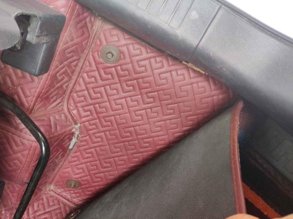 [成都·川A] 二手Jeep自由客2014款 2.4L 运动版