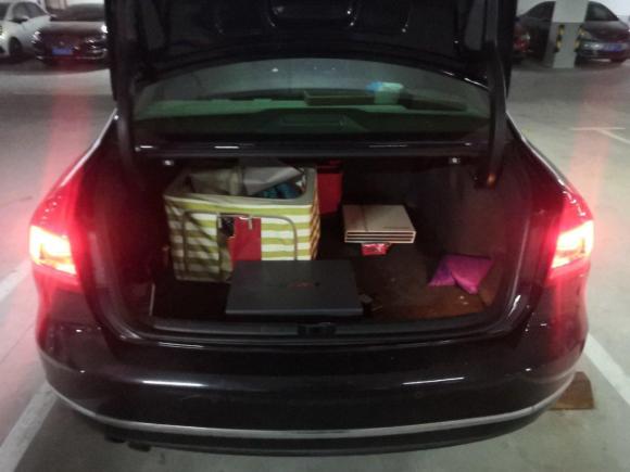 [上海·沪A] 二手大众帕萨特2011款 1.8TSI DSG御尊版