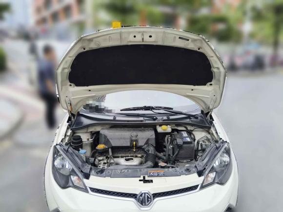 [深圳·粤B] 二手名爵名爵3SW2015款 1.5L AMT精英型