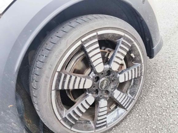 [上海·沪D] 二手MINIMINI2023款 2.0T COOPER S 艺术家 五门版