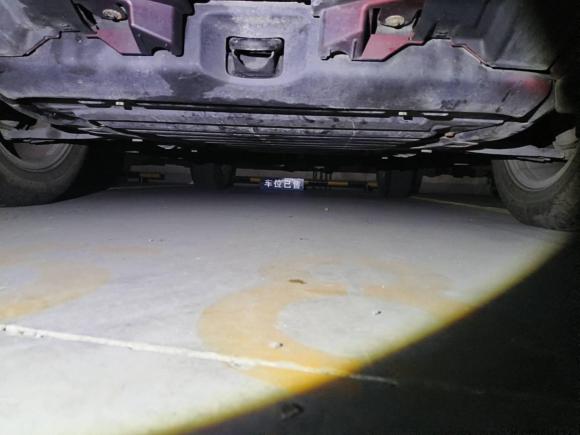 [成都·川X] 二手路虎神行者22013款 2.2T SD4 SE柴油版