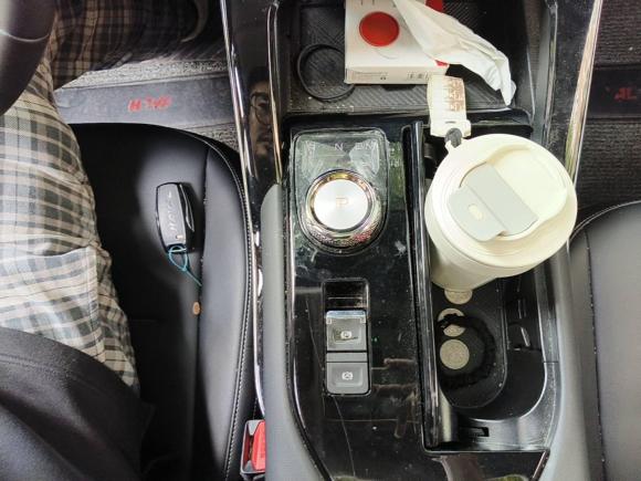 [南京·苏A] 二手哈弗哈弗H62022款 第三代 1.5T 自动两驱Pro