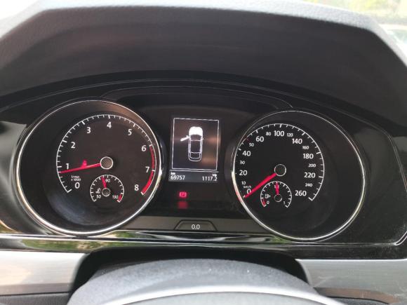 [上海·鲁B] 二手大众凌渡2017款 280TSI DSG舒适版