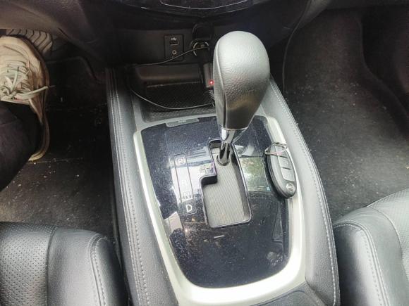 [上海·沪F] 二手日产奇骏2014款 2.0L CVT智领版 2WD