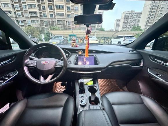 [南京·苏A] 二手凯迪拉克凯迪拉克XT42018款 28T 两驱豪华运动型