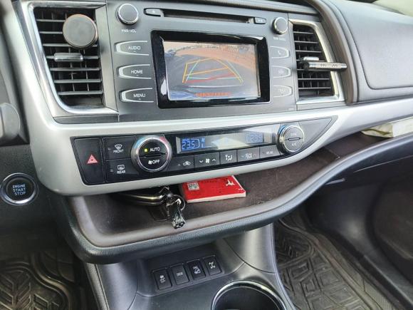 [广州·粤A] 二手丰田汉兰达2017款 2.0T 四驱豪华版 7座