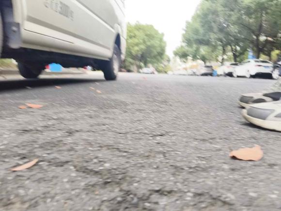 [杭州·浙A] 二手东风御风御风EM262023款 高配版 41.86kWh 宁德时代