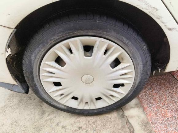 [南通·苏F] 二手福特嘉年华2013款 三厢 1.5L 手动风尚型