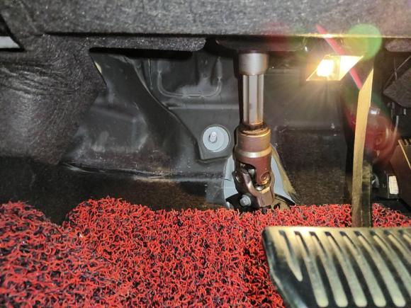 [佛山·粤E] 二手路虎揽胜极光2015款 2.0T 五门风尚版