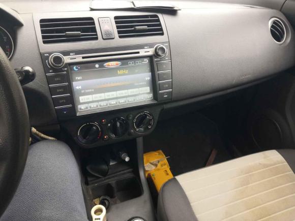 [杭州·浙A] 二手铃木雨燕2013款 1.5L 手动标准版